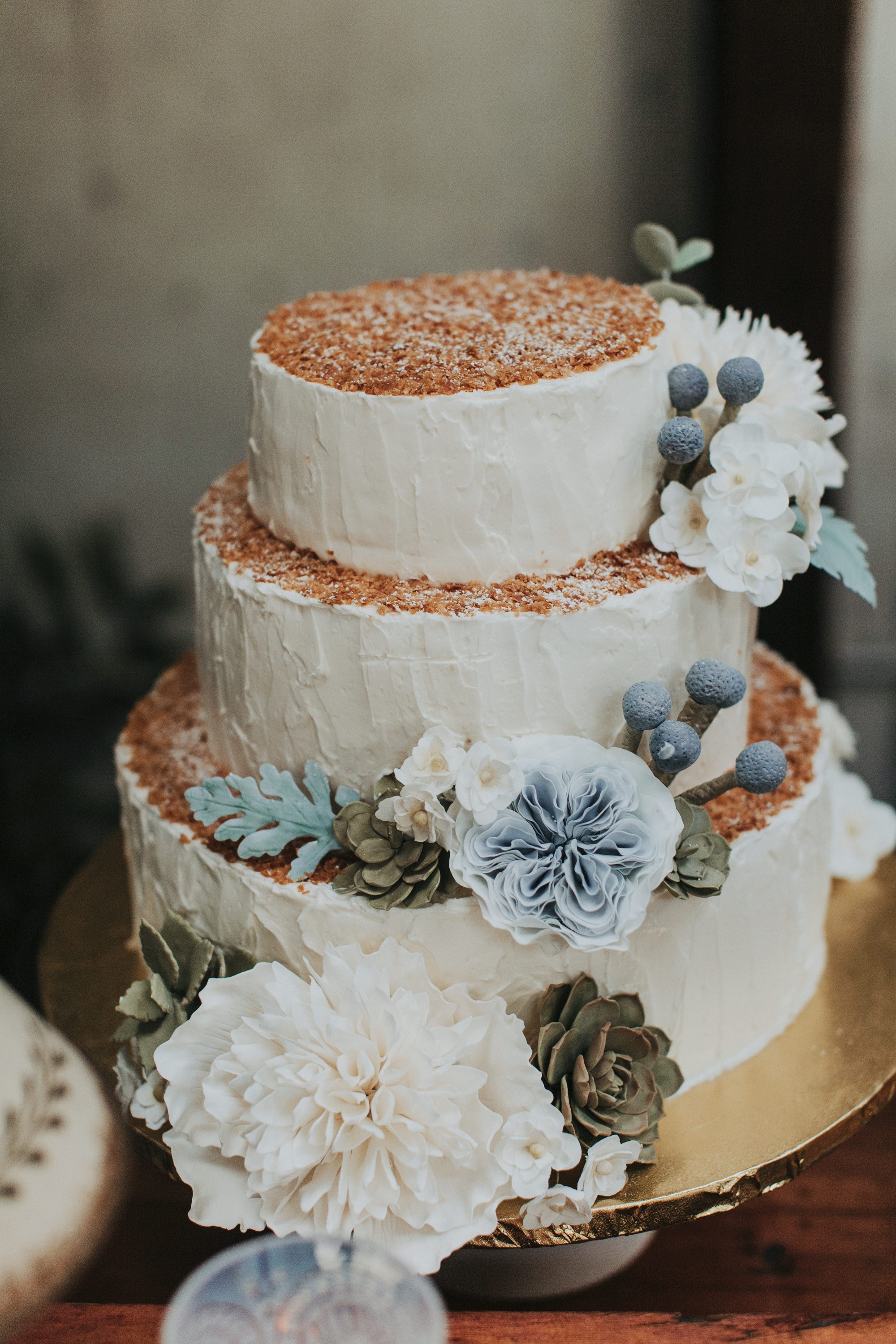 Leslie & Darren – Wedding Cake